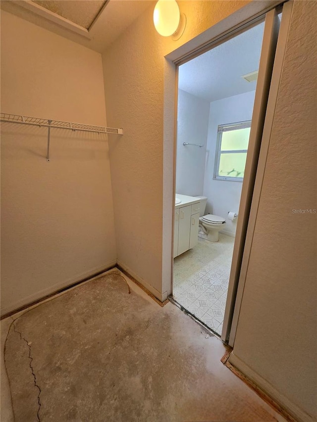 4900 Hurley Ave, North Port, FL 34288 - view of spacious closet