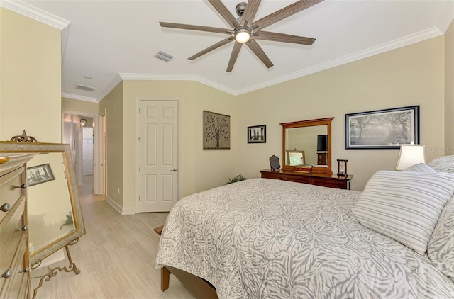 13051 Creekside Ln, Port Charlotte, FL 33953 - bedroom with light wood-style flooring, ornamental molding, and ceiling fan