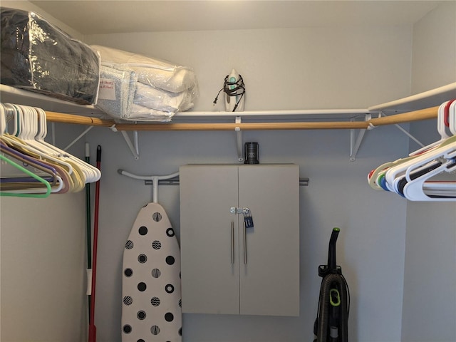 2373 N Beach Rd Unit 1C, Englewood, FL 34223 - view of spacious closet