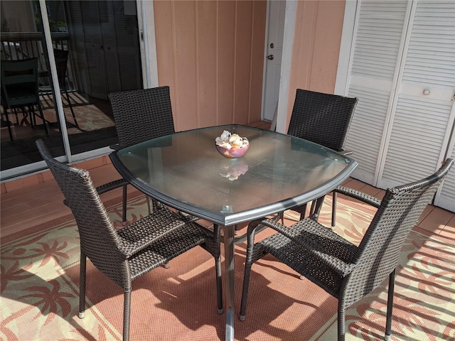 2373 N Beach Rd Unit 1C, Englewood, FL 34223 - view of patio / terrace with outdoor dining area