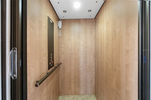 1930 Massachusetts Ave, Englewood, FL 34224 - elevator