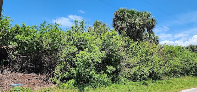 108 Bebb Ct, Rotonda West, FL 33947