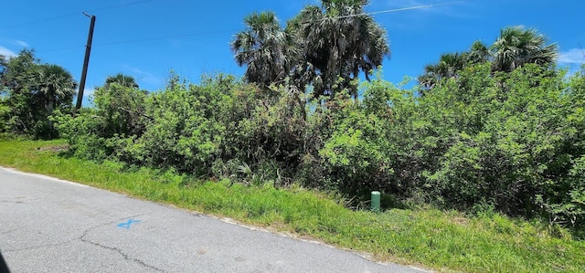 108 Bebb Ct, Rotonda West, FL 33947