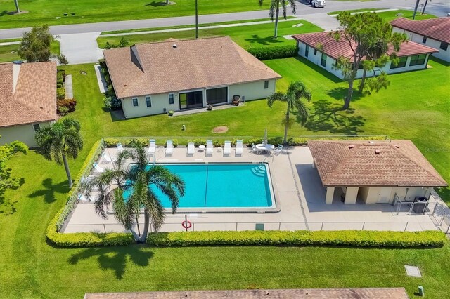 3305 Vivienda Blvd, Bradenton, FL 34207 - photo 3