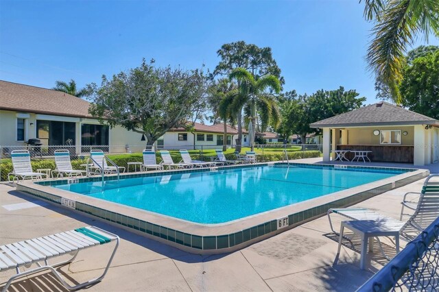 3305 Vivienda Blvd, Bradenton, FL 34207 - photo 39