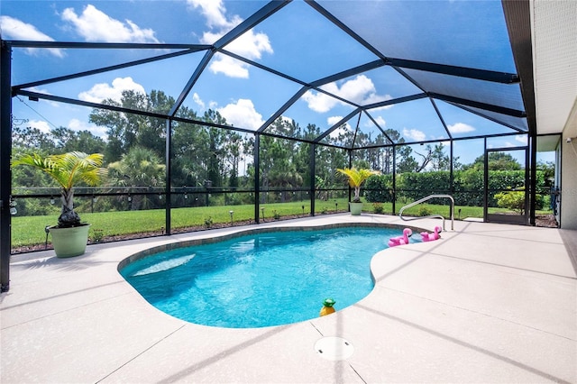 6 Medalist Ct, Rotonda West, FL 33947 - outdoor pool featuring a patio area and a lanai