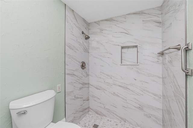 39 Caddy Rd, Rotonda West, FL 33947 - full bath with toilet and a marble finish shower