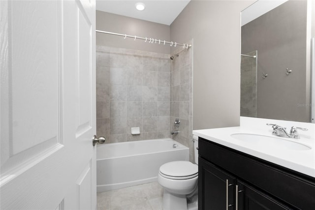 1530 Hyssop Loop, North Port, FL 34289 - full bath featuring vanity, shower / washtub combination, and tile patterned flooring
