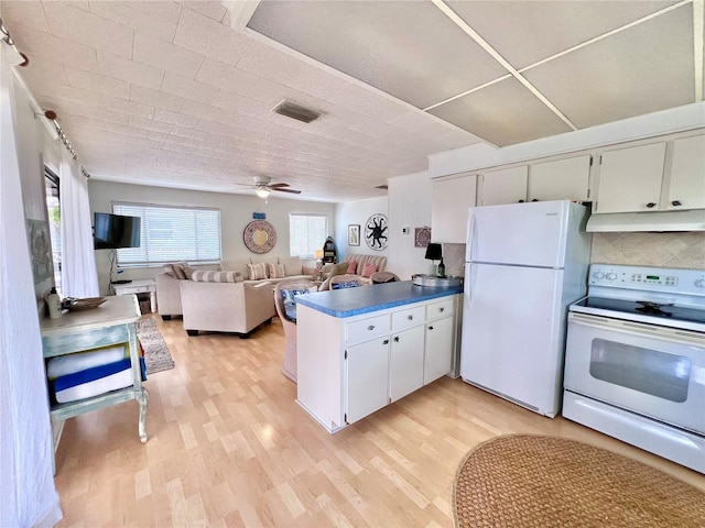 8416 Little Gasparilla Is, Placida, FL 33946 - photo 27