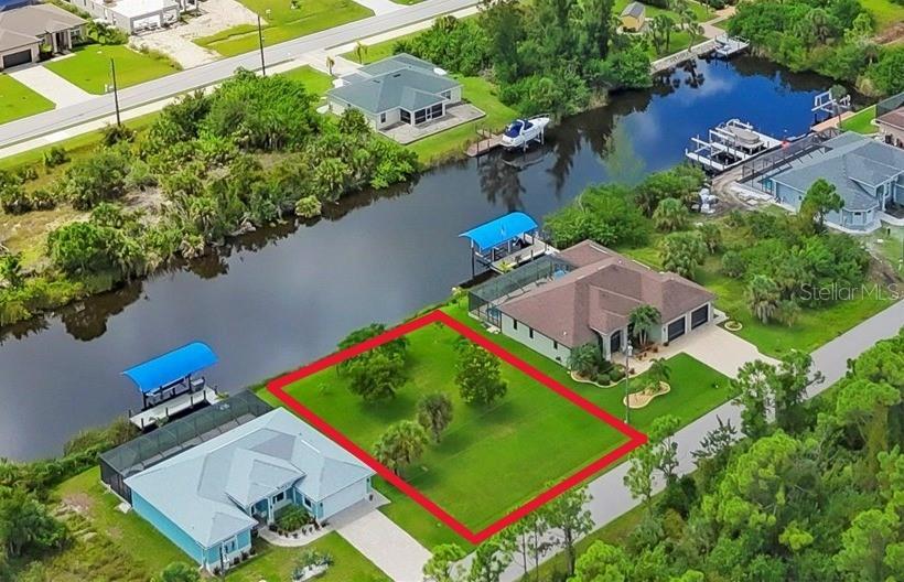 15616 Lakeland Cir, Port Charlotte, FL 33981