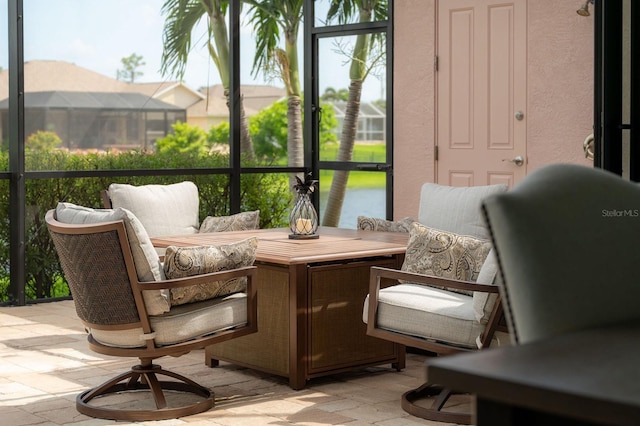 1131 Rotonda Cir, Rotonda West, FL 33947 - sunroom featuring outdoor dining area