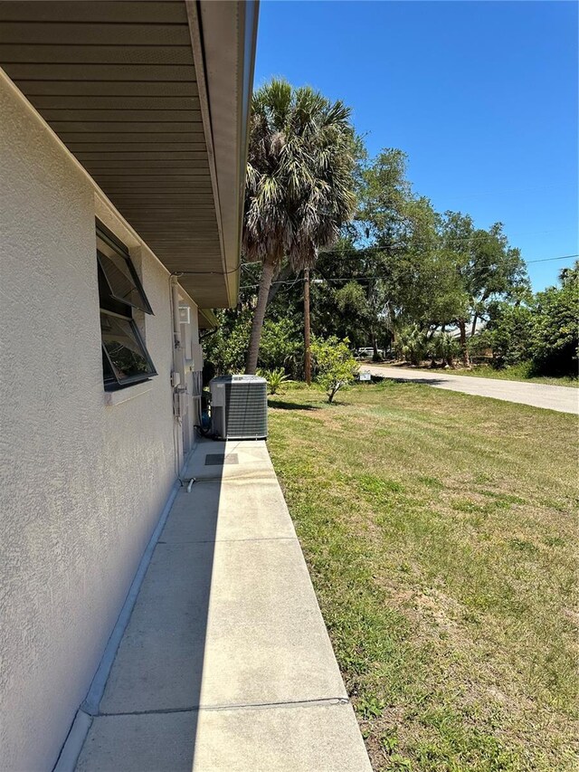 18122 Windswept Ave, Port Charlotte, FL 33948 - photo 57