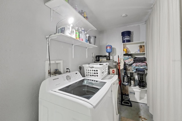 7590 Lyncrest St, North Port, FL 34287 - washroom with washer and dryer