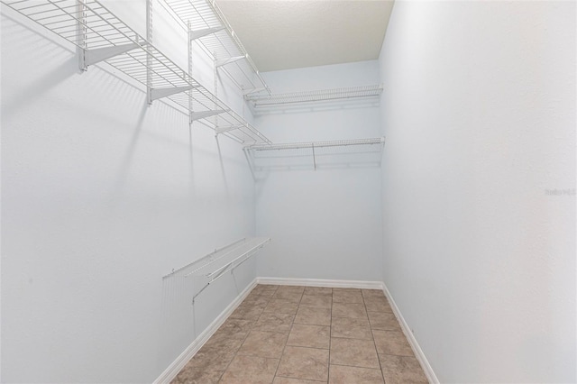 7318 61st St E, Palmetto, FL 34221 - view of walk in closet