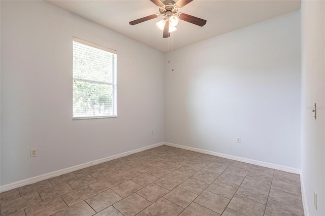 7318 61st St E, Palmetto, FL 34221 - unfurnished room featuring a ceiling fan and light tile patterned floors