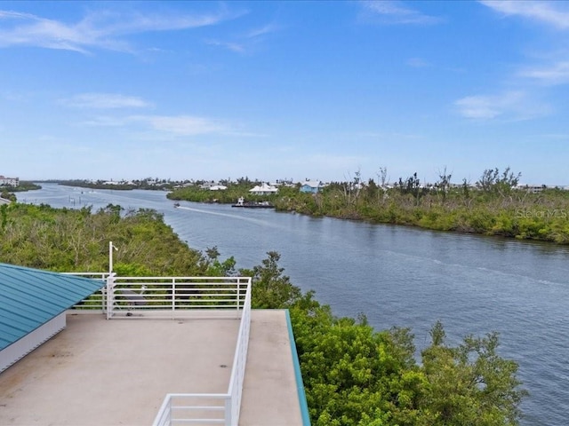 8041 Bay Pointe Dr, Englewood, FL 34224 - water view