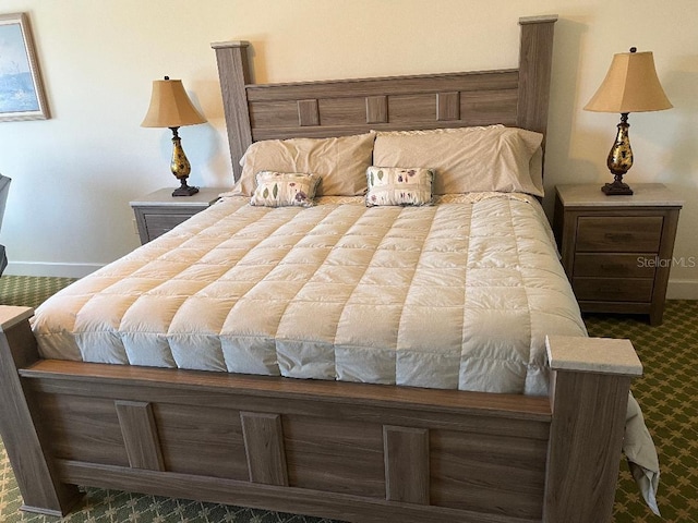 bedroom featuring carpet flooring