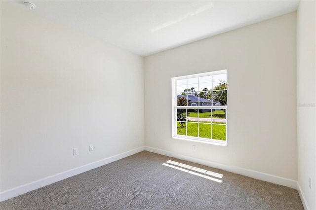 empty room with carpet