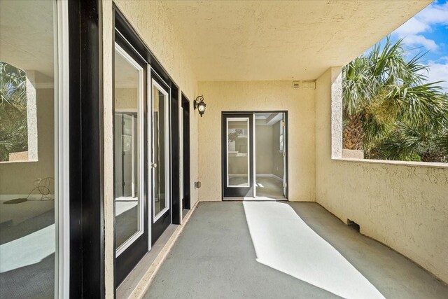 balcony with a sunroom