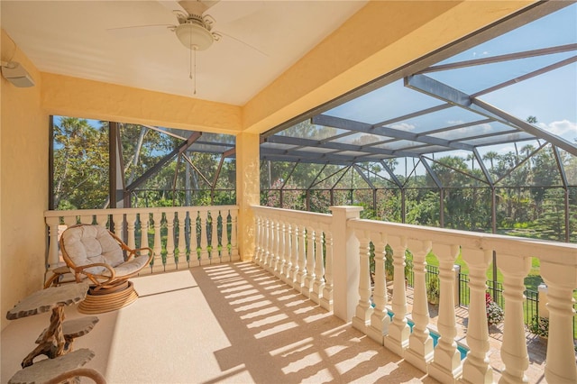 exterior space featuring a ceiling fan