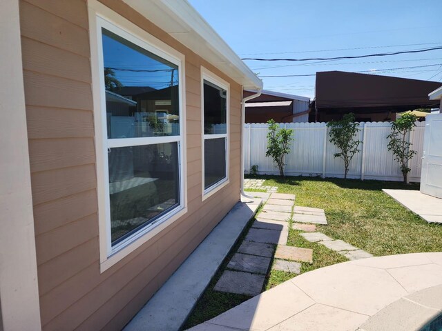 10611 SW 164th St, Miami, FL 33157 - view of yard