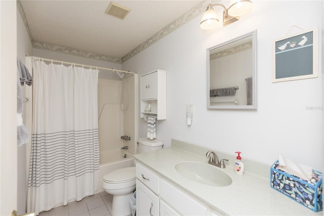 full bathroom with shower / bathtub combination with curtain, visible vents, a textured ceiling, tile patterned floors, and toilet