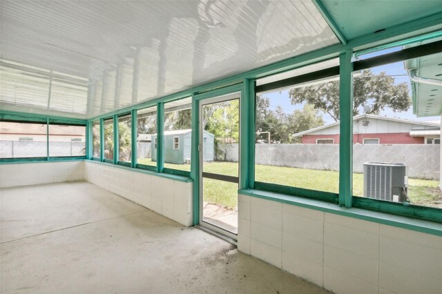 view of unfurnished sunroom