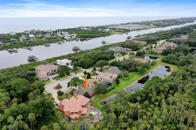 bird's eye view featuring a water view