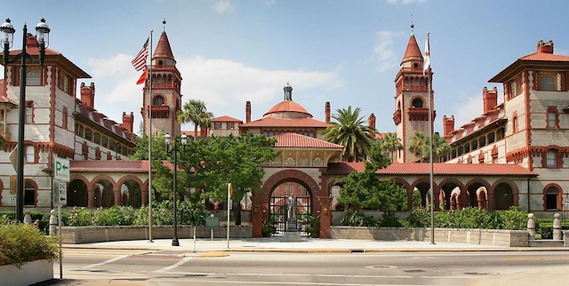 view of building exterior