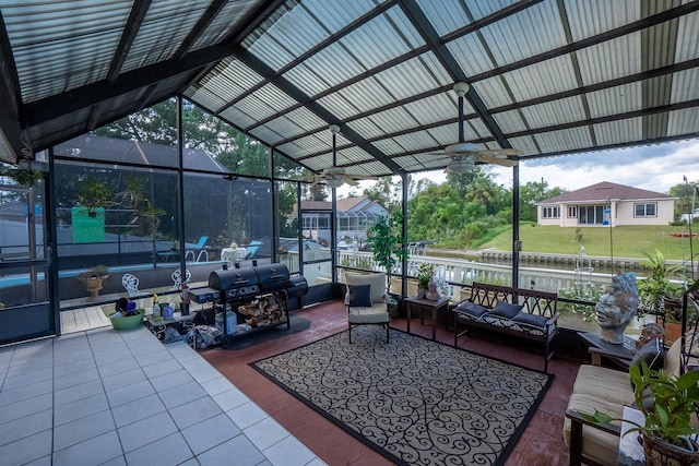 view of patio / terrace featuring ceiling fan and outdoor lounge area