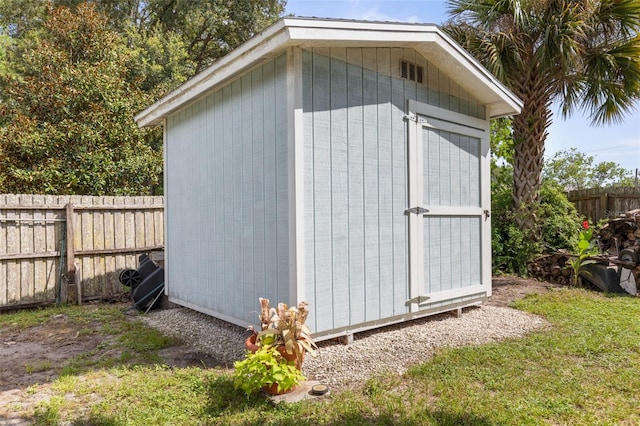 view of outbuilding