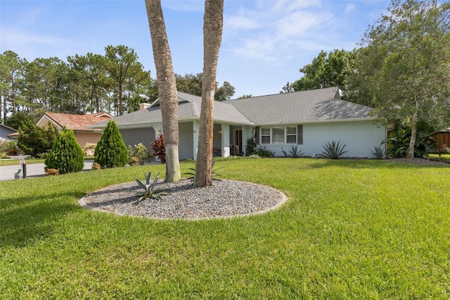 single story home with a front lawn