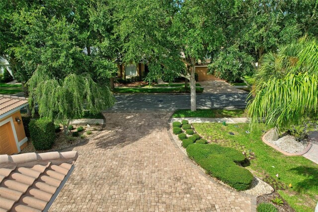 view of yard with a garage