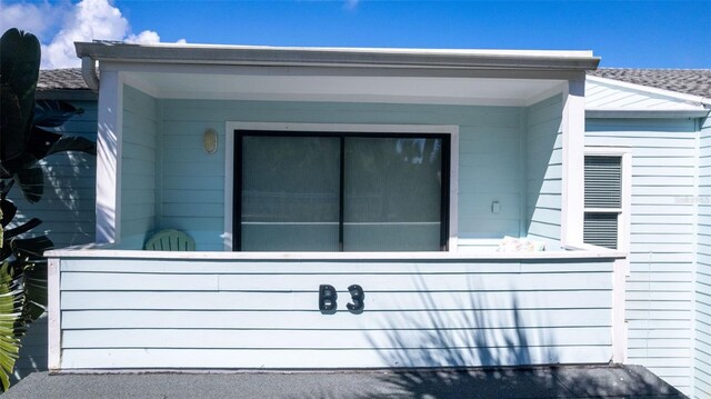 view of front of home