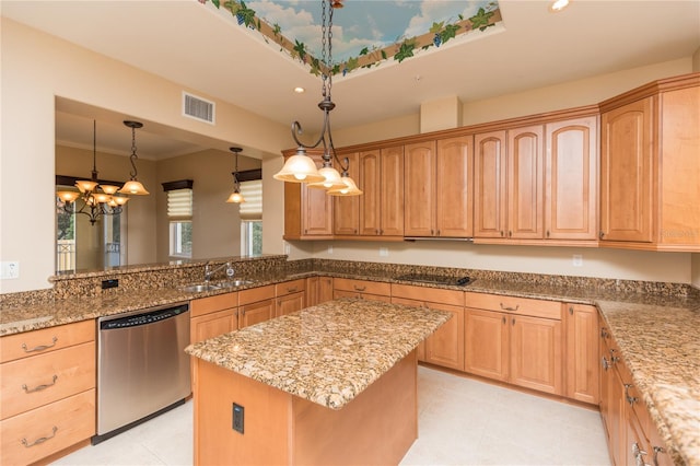 kitchen with black electric cooktop, an inviting chandelier, a center island, decorative light fixtures, and stainless steel dishwasher