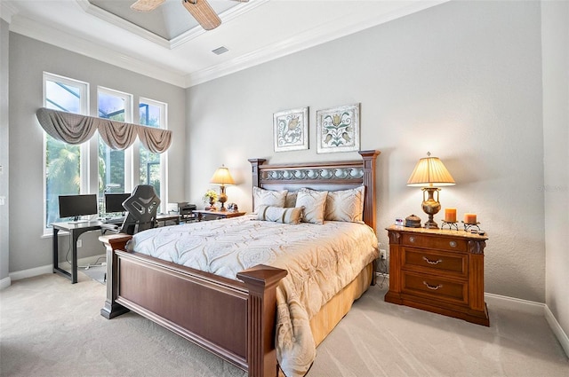 bedroom with light carpet, crown molding, and ceiling fan