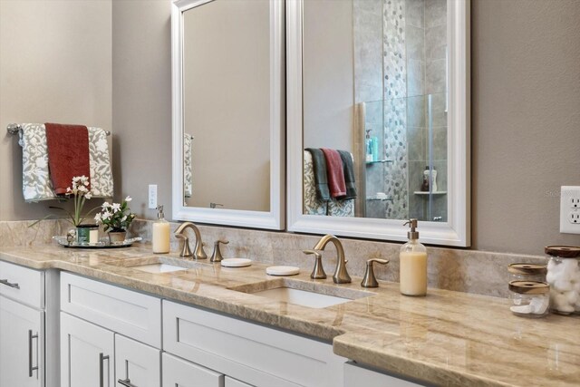 57 Green Cir, Palm Coast, FL 32164 - bathroom with double vanity