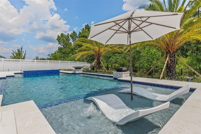 view of pool with pool water feature