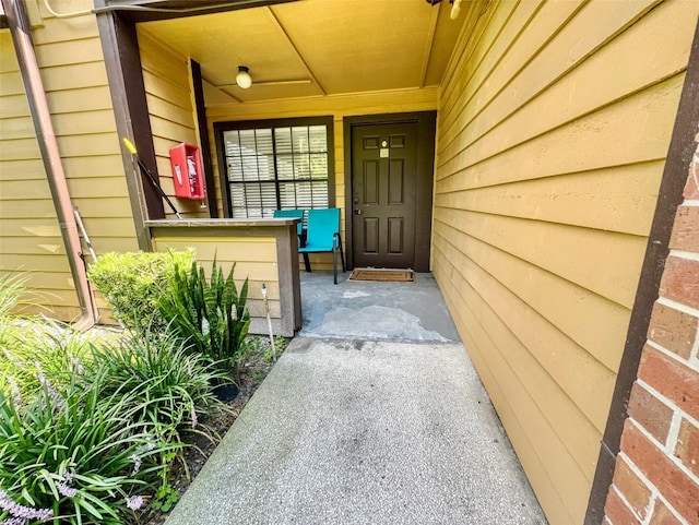 view of entrance to property