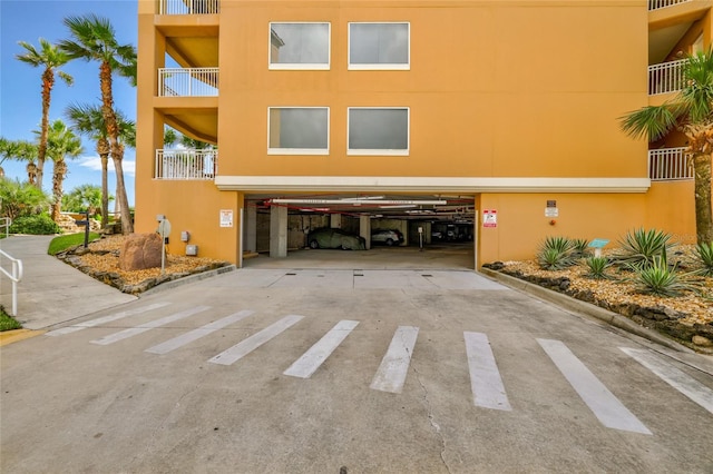 exterior space featuring a balcony