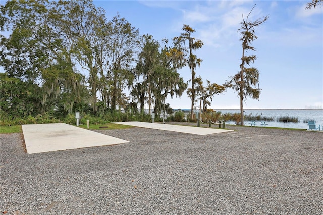 view of yard with a water view