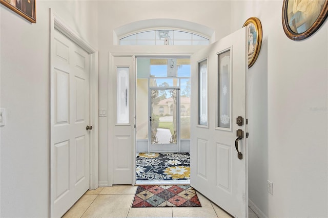 view of tiled entryway