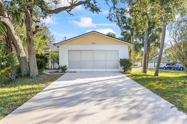 view of front of house with a front yard