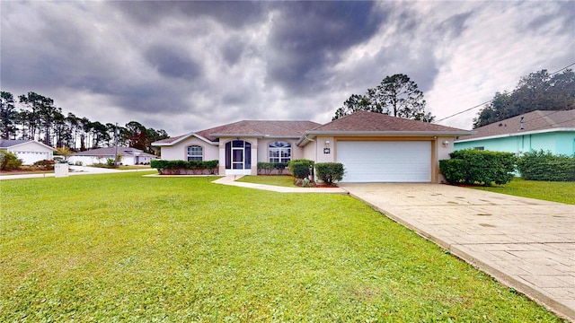 view of front facade featuring a front yard and a garage