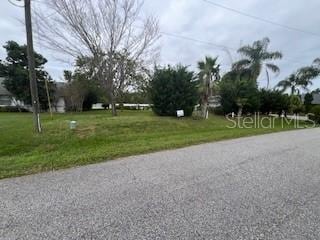 Listing photo 3 for 3 Fernmill Ln, Palm Coast FL 32137