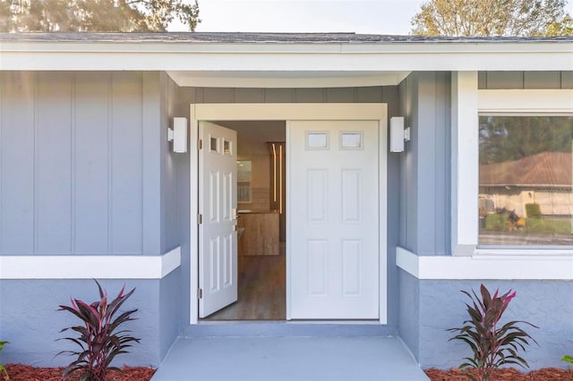 view of entrance to property