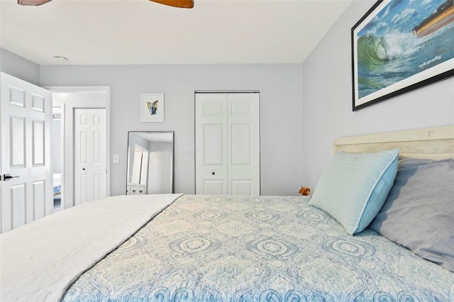 bedroom with ceiling fan