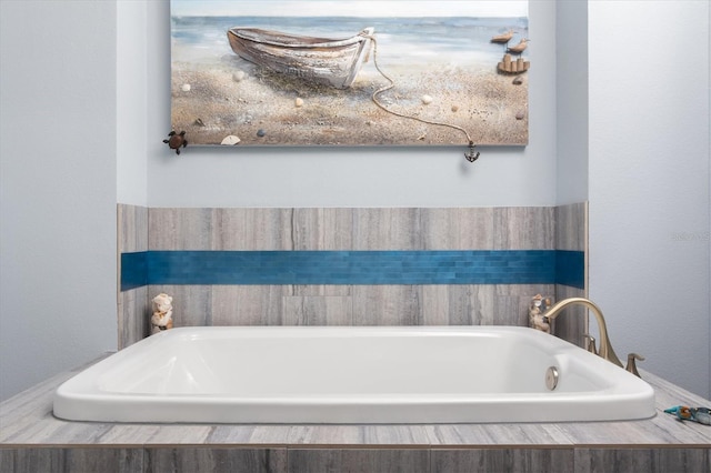 7095 N Ocean Shore Blvd, Palm Coast, FL 32137 - bathroom featuring a bath