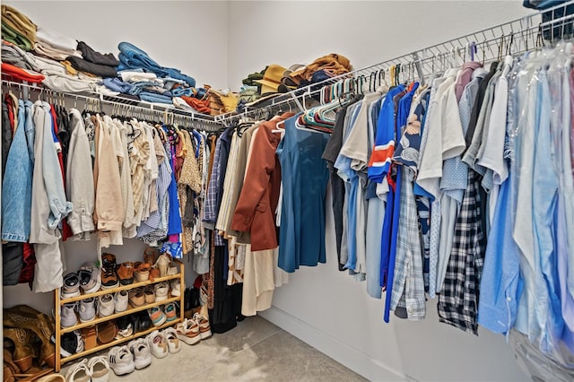 view of walk in closet