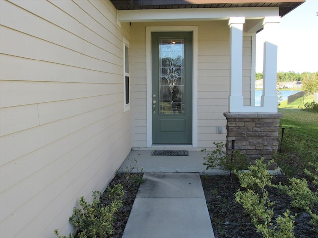 view of property entrance